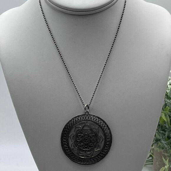 Antiqued Sterling Silver 925 Lotus
Mandala Circle of Life Pendant Necklace - Picture 1 of 13